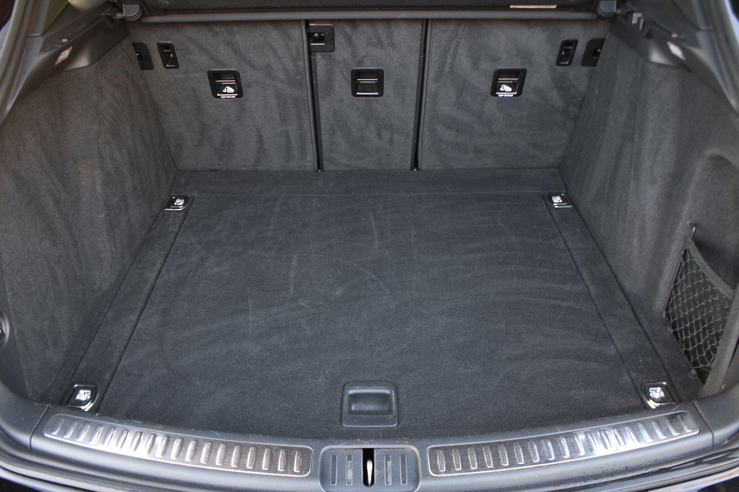 Used Porsche Macan 2020 for sale - 76701180: Photo 13