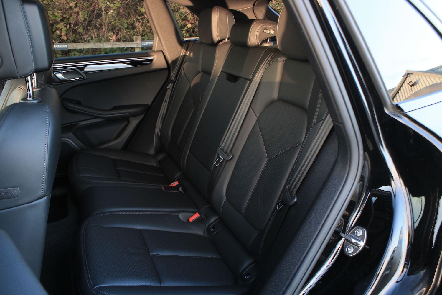 Used Porsche Macan 2020 for sale - 76701180: Photo 22