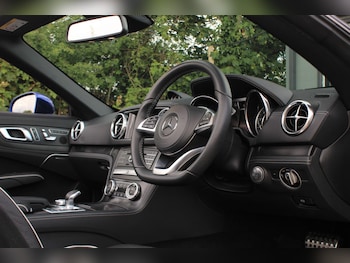 Used Mercedes-Benz SL 2018 for sale - 79062071: Photo