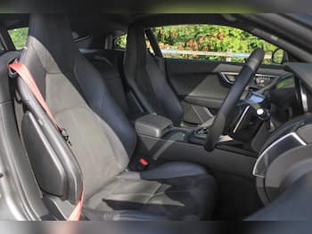 Used Jaguar F-Type 2019 for sale - 79646321: Photo