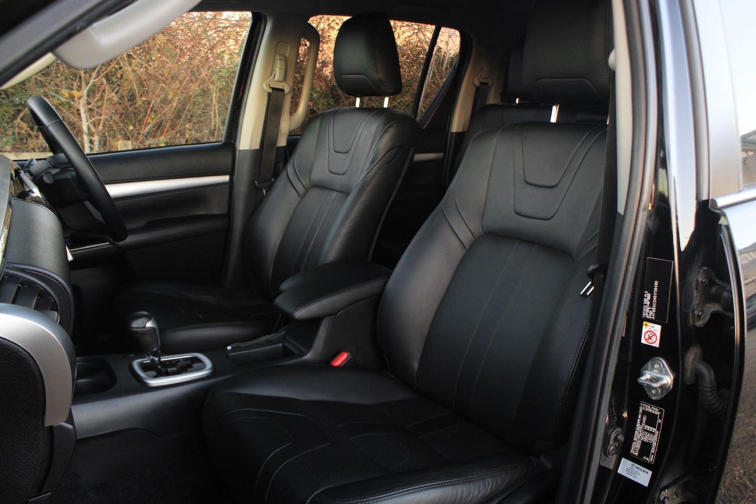 Used Toyota Hilux 2017 for sale - 77091459: Photo 18