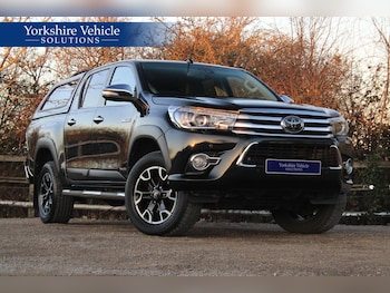 Used Toyota Hilux 2017 for sale - 77091459: Photo