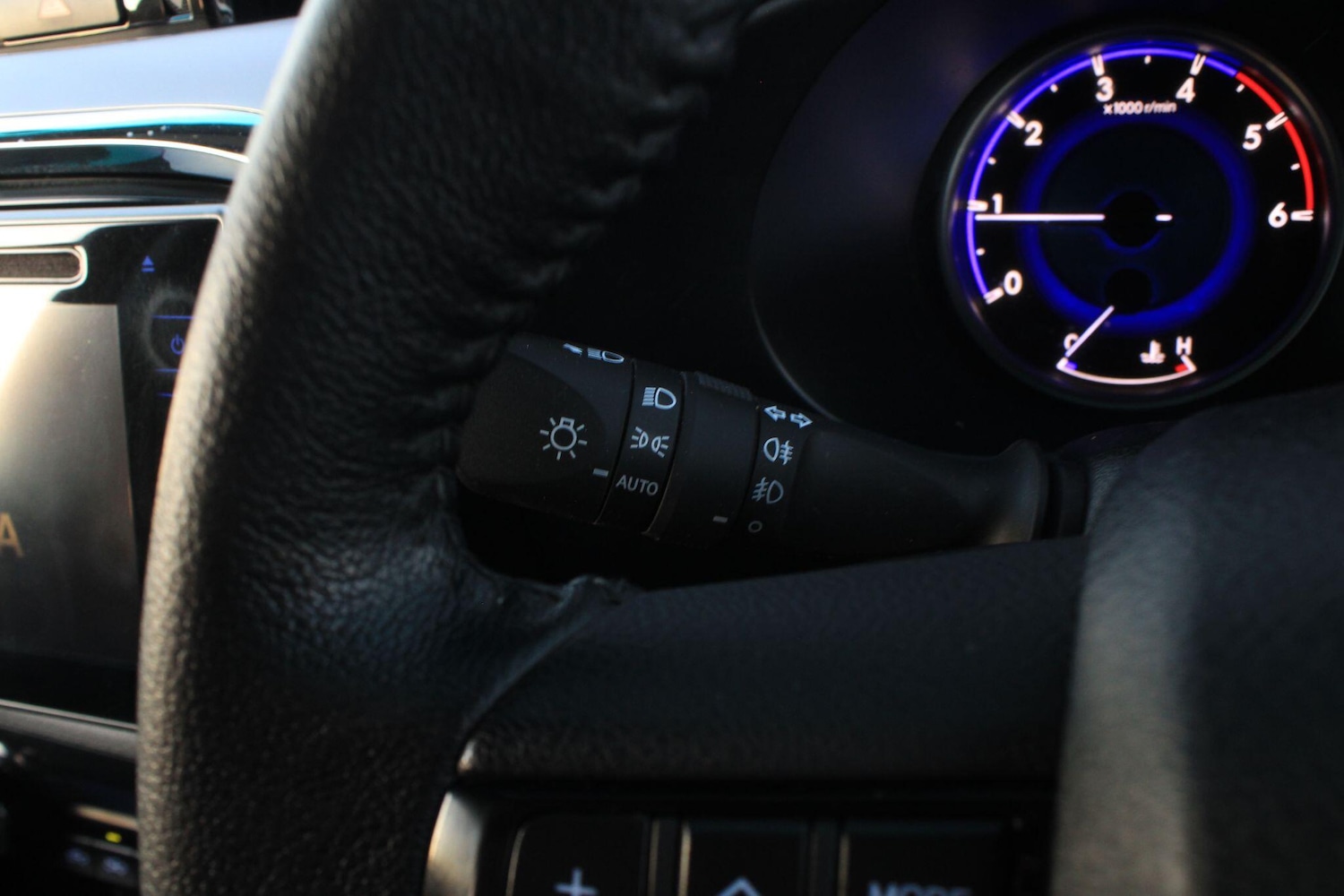 Used Toyota Hilux 2017 for sale - 77091459: Photo 32