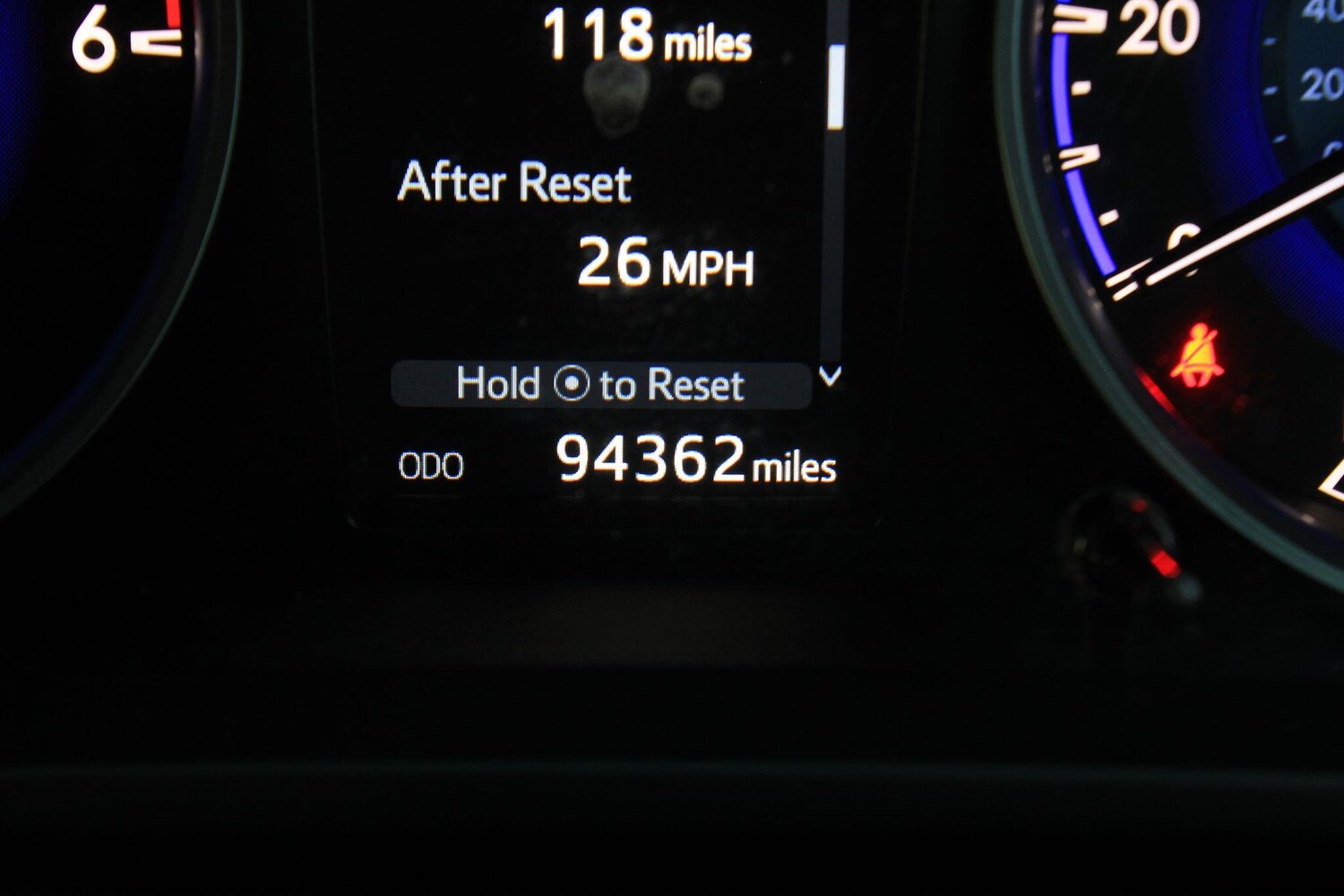 Used Toyota Hilux 2017 for sale - 77091459: Photo 36