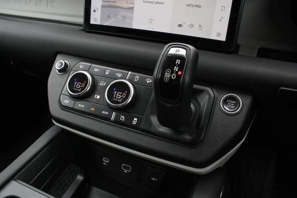 Used Land Rover Defender 110 2021 for sale - 75109871: Photo 23