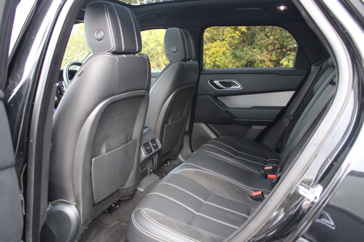 Used Land Rover Range Rover Velar 2019 for sale - 76995932: Photo 21