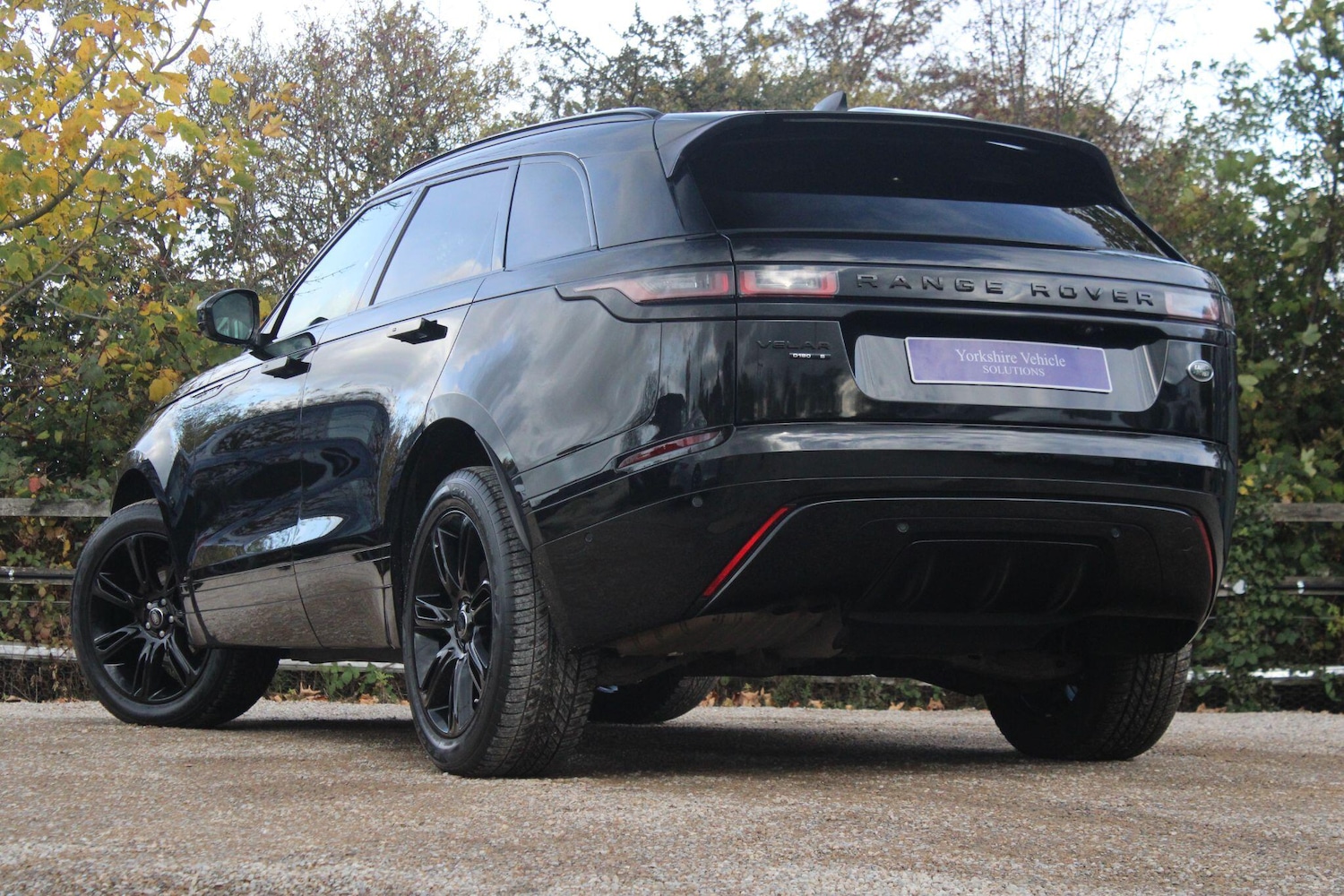 Used Land Rover Range Rover Velar 2019 for sale - 76995932: Photo 3