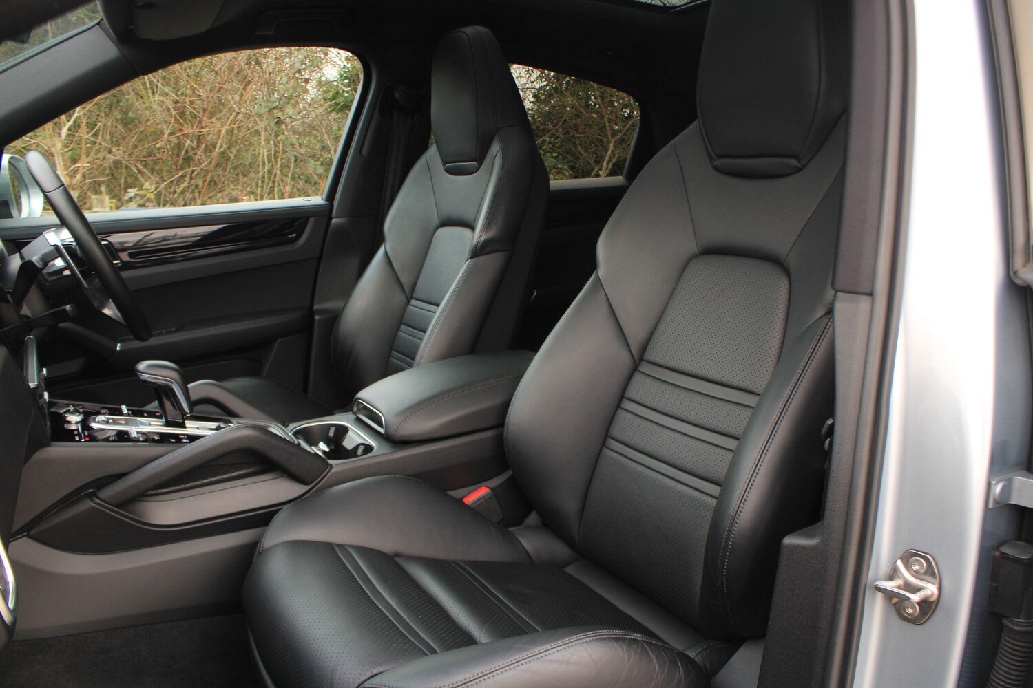 Used Porsche Cayenne for sale - 77753985: Photo 24