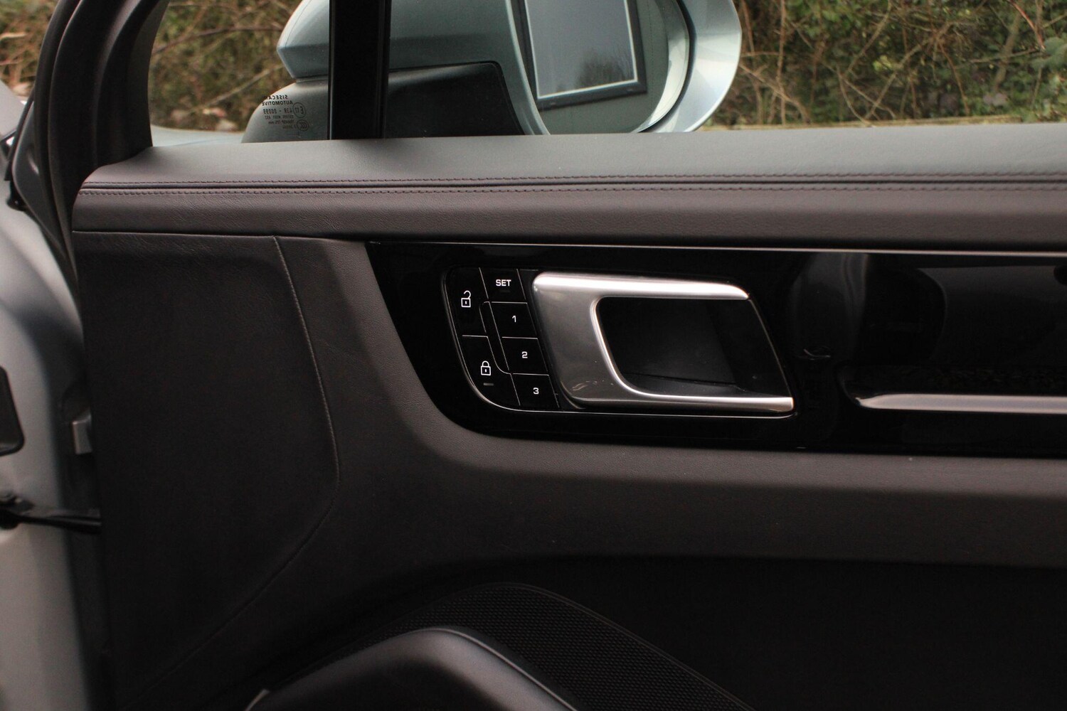 Used Porsche Cayenne for sale - 77753985: Photo 39