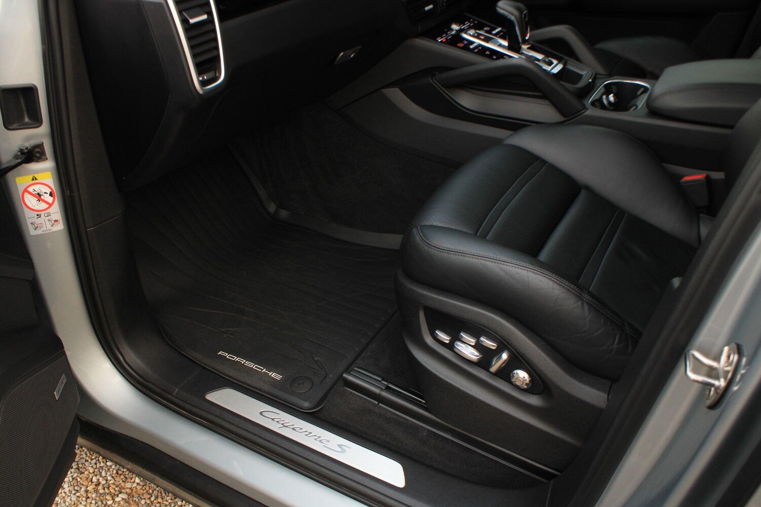 Used Porsche Cayenne for sale - 77753985: Photo 42