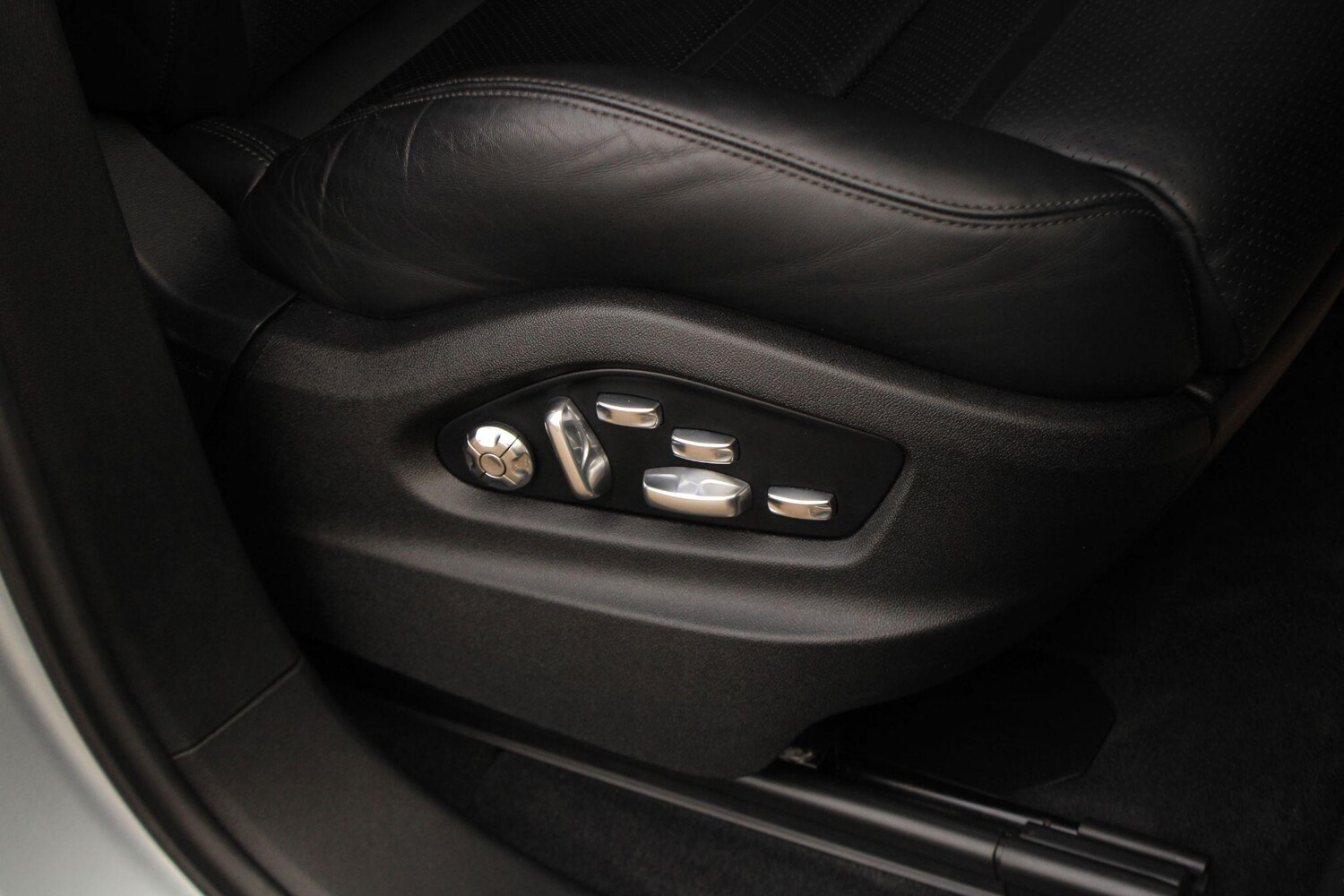 Used Porsche Cayenne for sale - 77753985: Photo 7