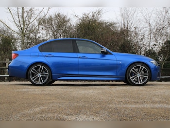 Used BMW 3 Series 2018 for sale - 77625128: Photo