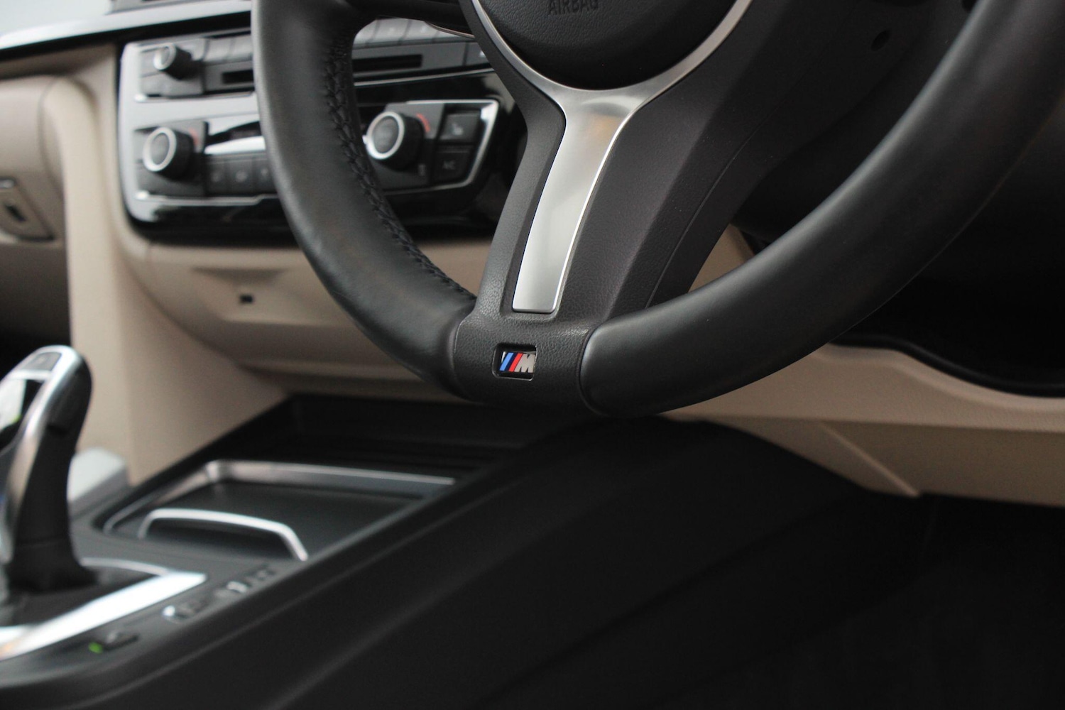 Used BMW 3 Series 2018 for sale - 77625128: Photo 34