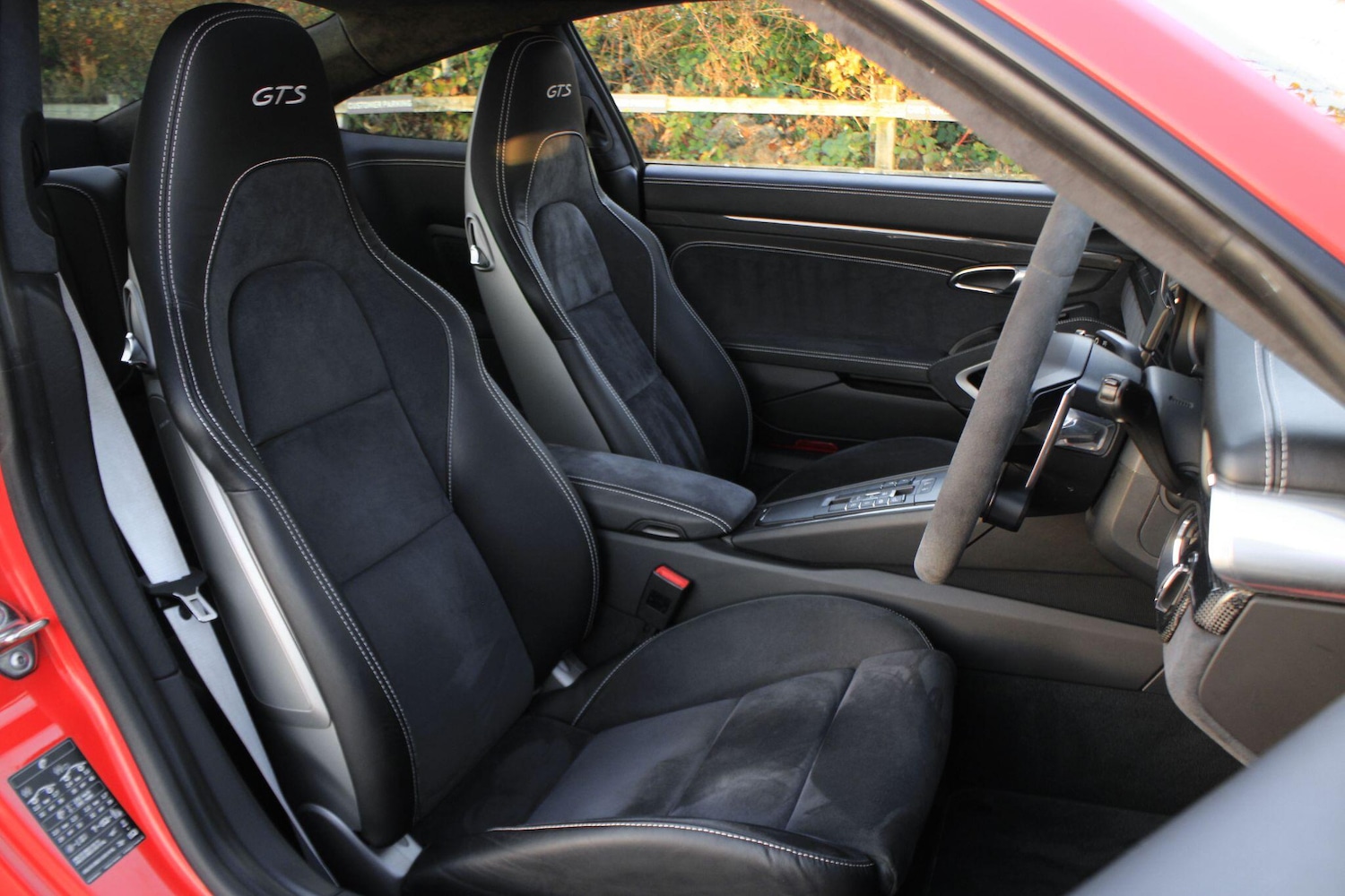 Used Porsche 911 2018 for sale - 76997329: Photo 3