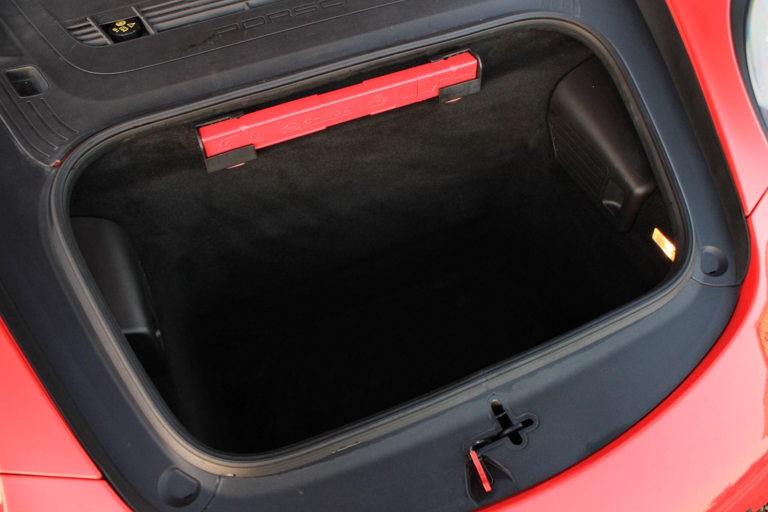 Used Porsche 911 2018 for sale - 76997329: Photo 41