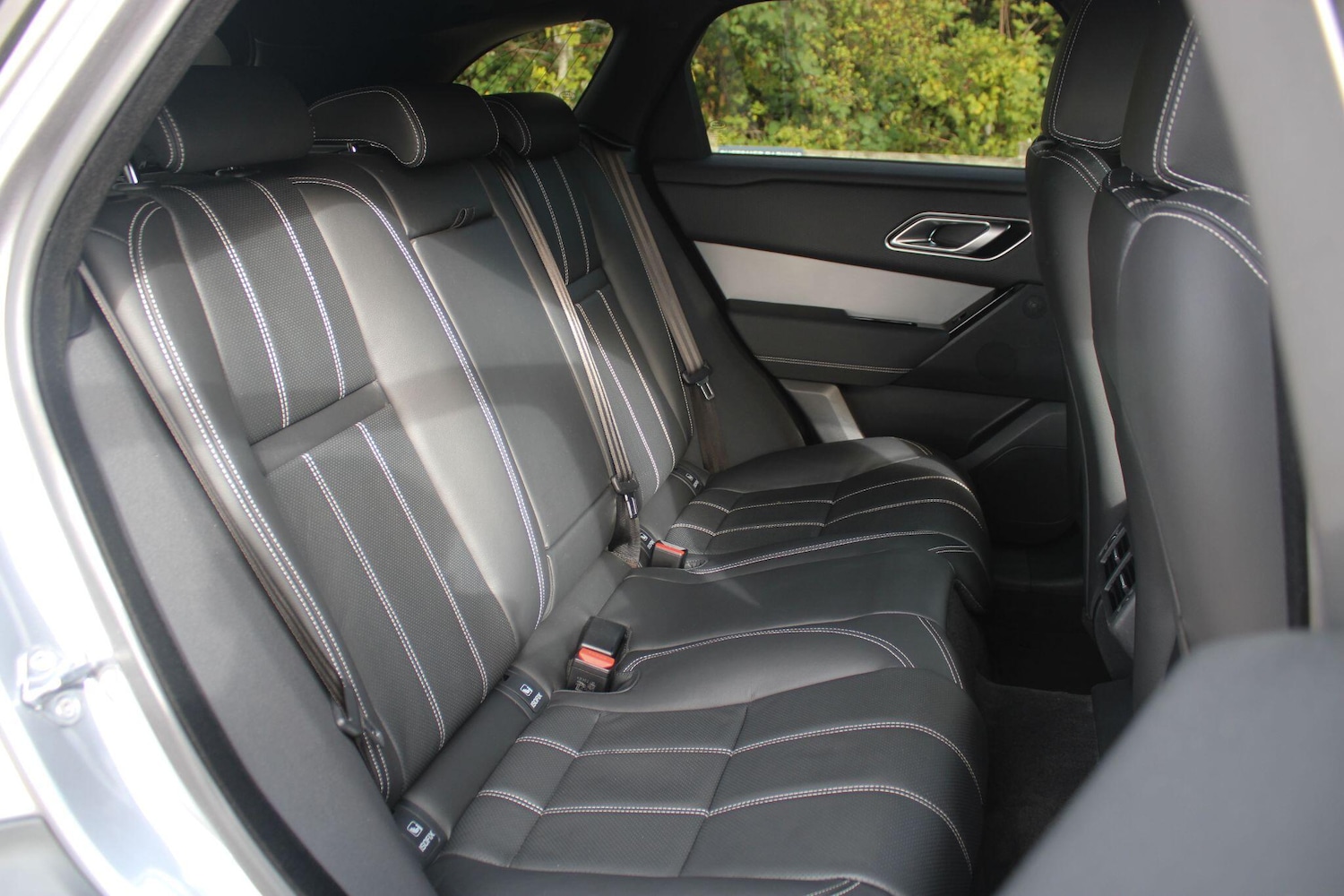 Used Land Rover Range Rover Velar 2023 for sale - 76214639: Photo 10