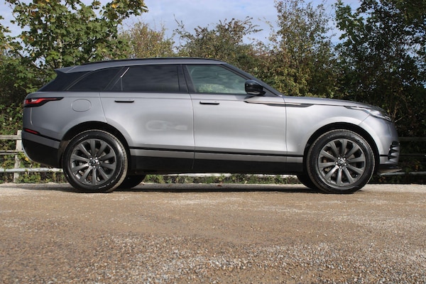 Used Land Rover Range Rover Velar 2023 for sale - 76214639: Photo 2