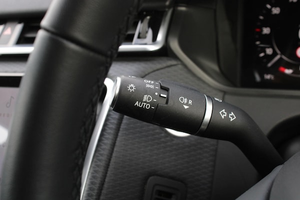 Used Land Rover Range Rover Velar 2023 for sale - 76214639: Photo 38