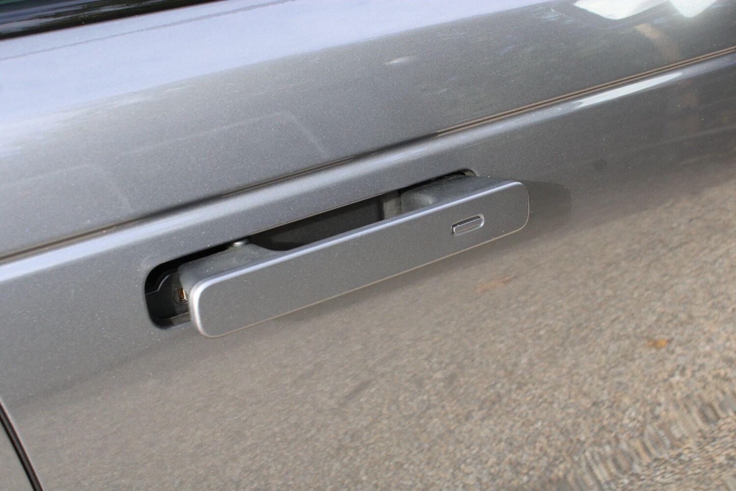 Used Land Rover Range Rover Velar 2023 for sale - 76214639: Photo 40