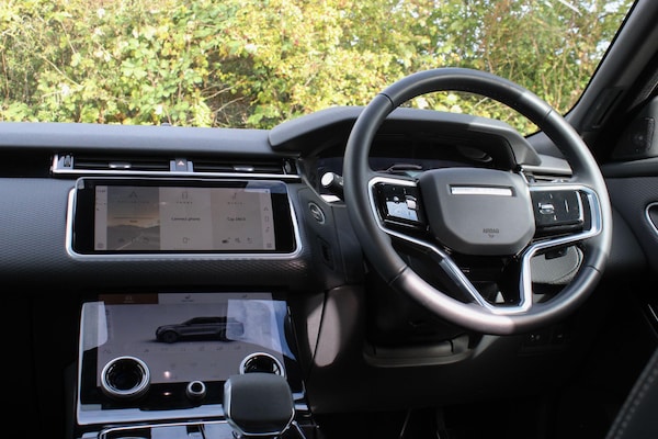 Used Land Rover Range Rover Velar 2023 for sale - 76214639: Photo 9