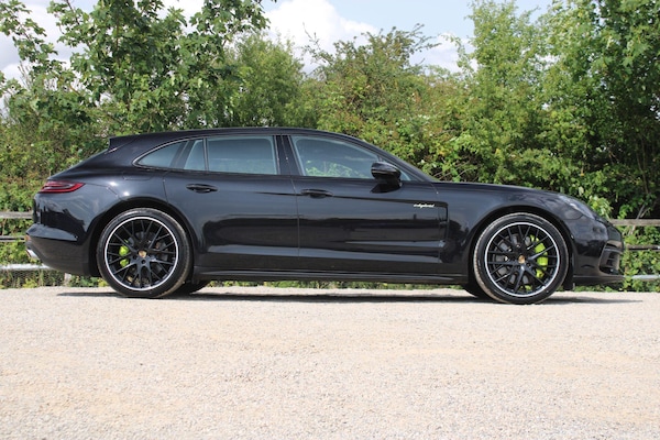 Used Porsche Panamera 2019 for sale - 75247014: Photo 2