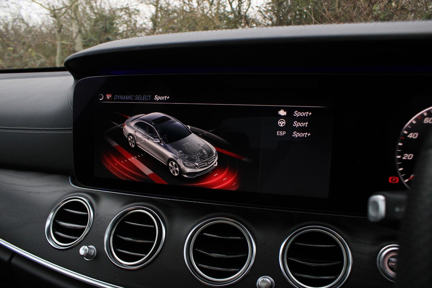 Used Mercedes-Benz E Class for sale - 77807881: Photo 31