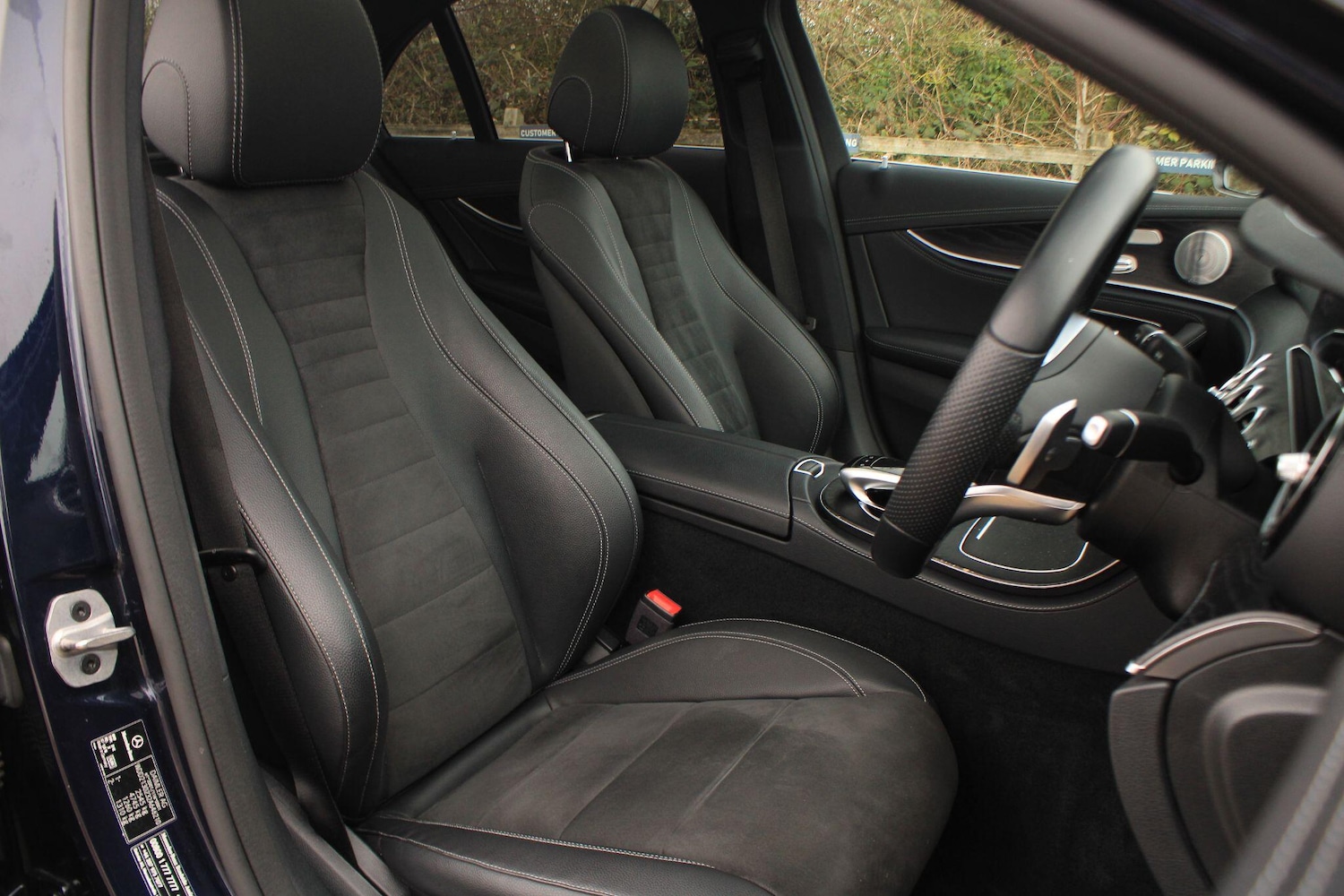 Used Mercedes-Benz E Class for sale - 77807881: Photo 4