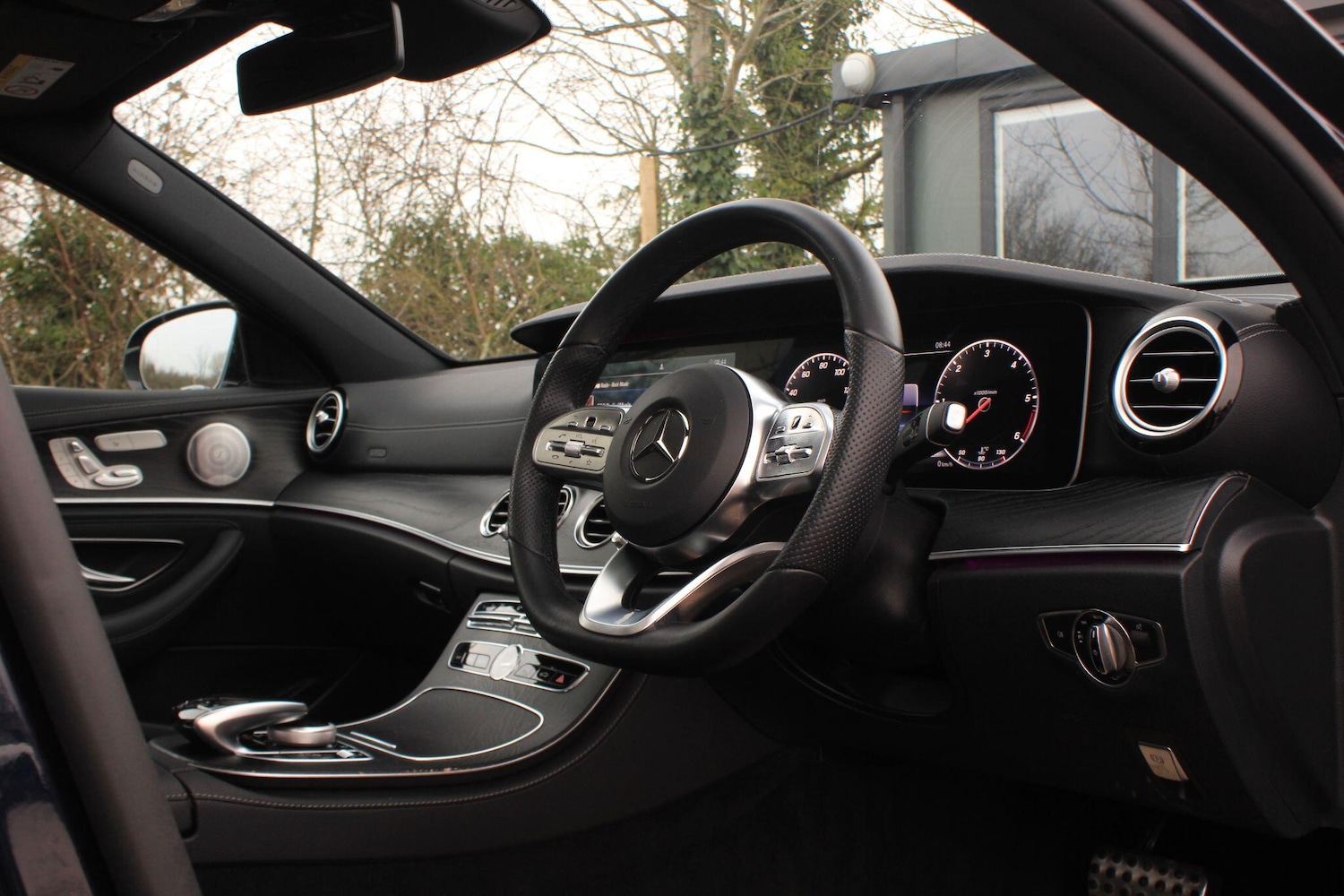 Used Mercedes-Benz E Class for sale - 77807881: Photo 5