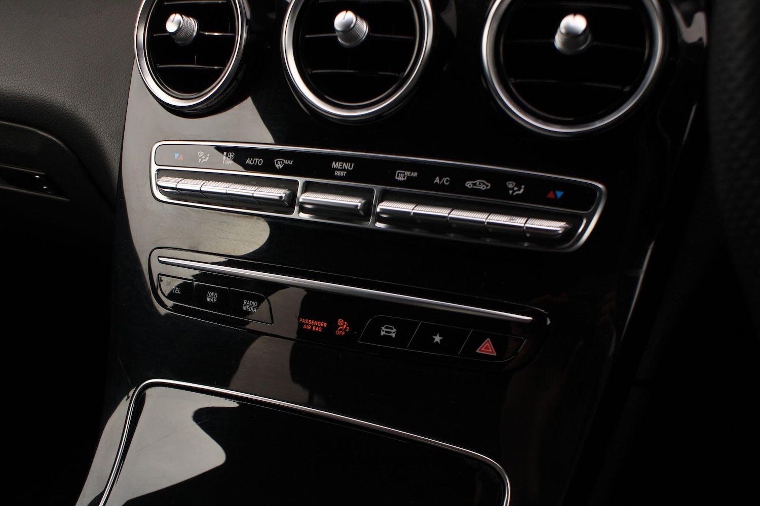 Used Mercedes-Benz GLC 2022 for sale - 77993838: Photo 19