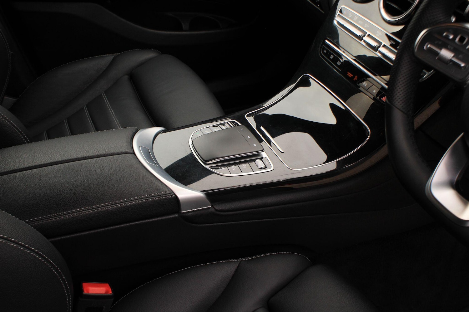 Used Mercedes-Benz GLC 2022 for sale - 77993838: Photo 22