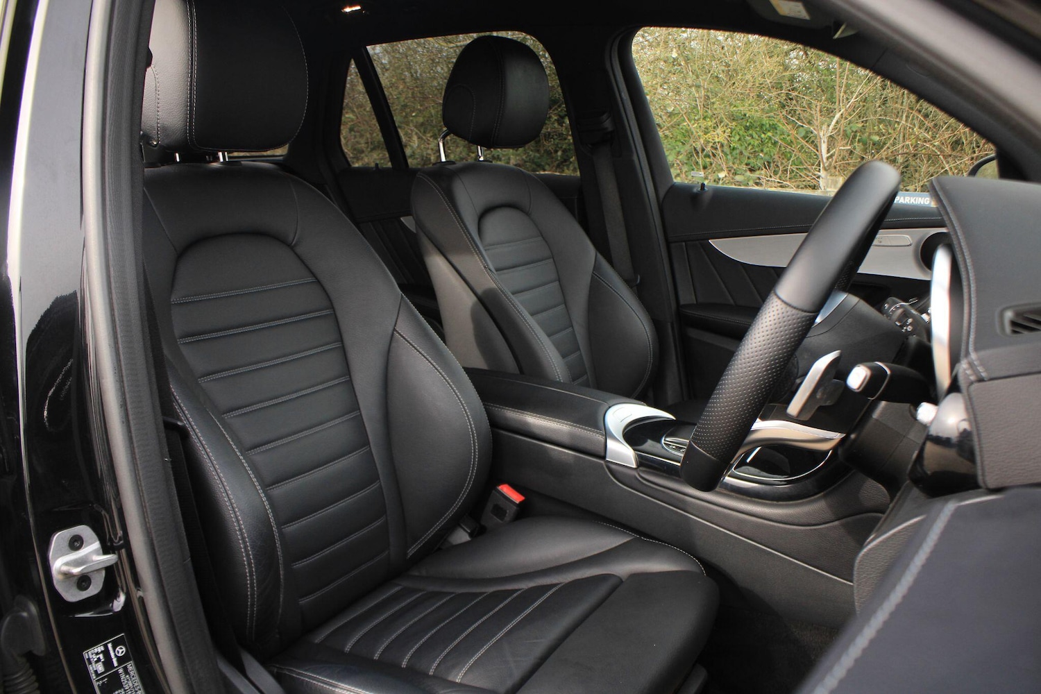 Used Mercedes-Benz GLC 2022 for sale - 77993838: Photo 3