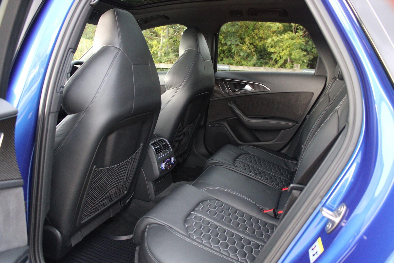 Used Audi RS6 Avant 2017 for sale - 76012990: Photo 24