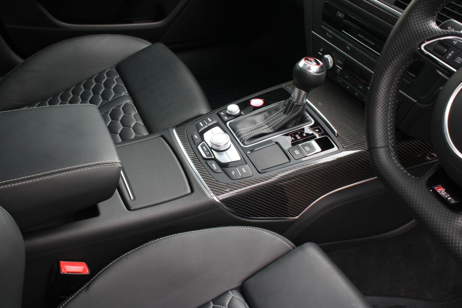 Used Audi RS6 Avant 2017 for sale - 76012990: Photo 25