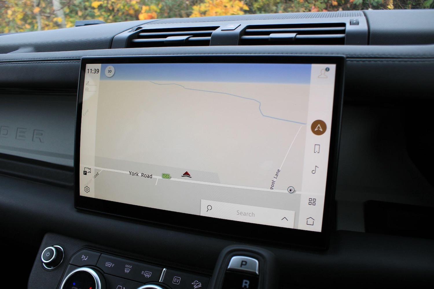 Used Land Rover Defender 2023 for sale - 76512840: Photo 27