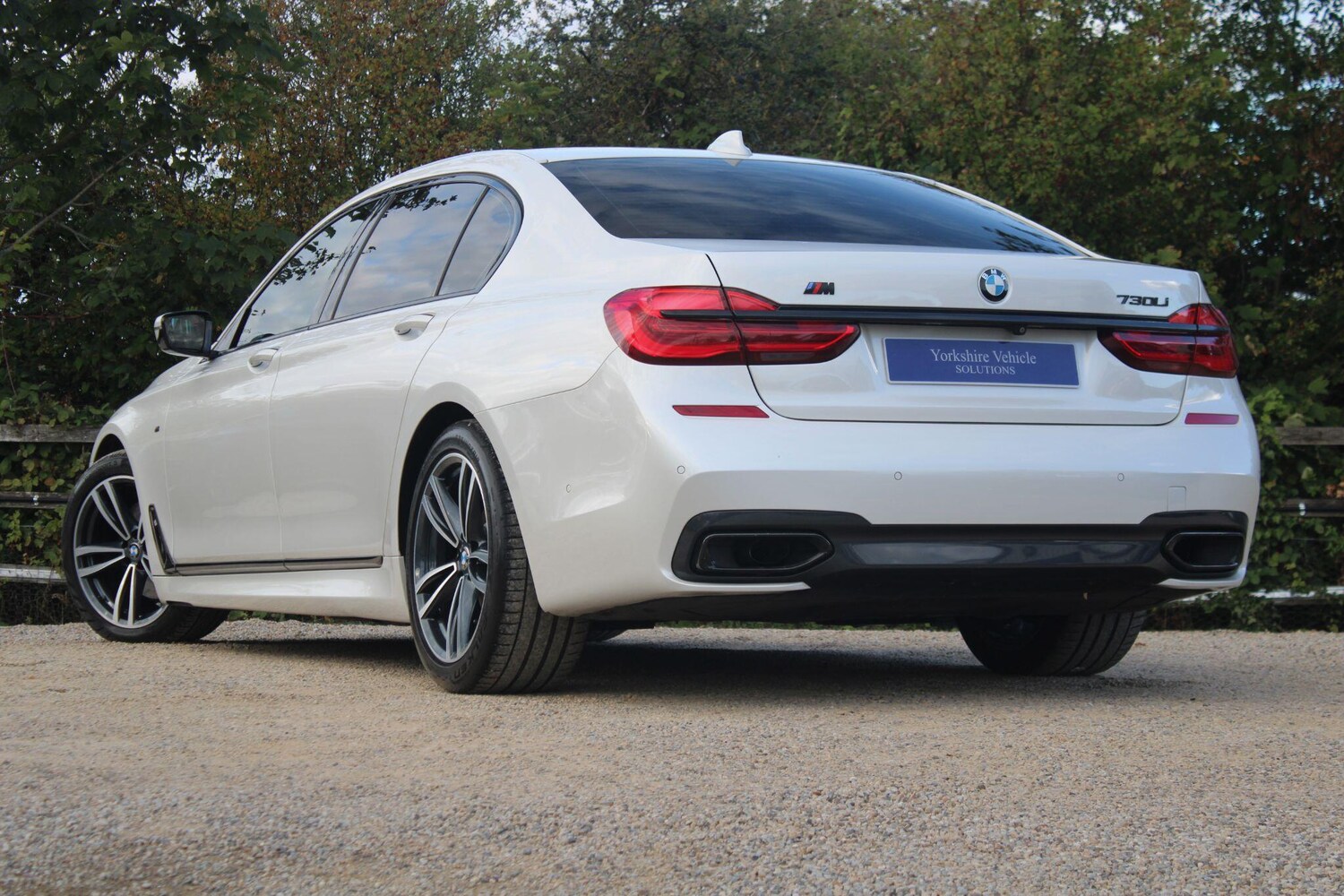 Used BMW 7 Series for sale - 76059310: Photo 3