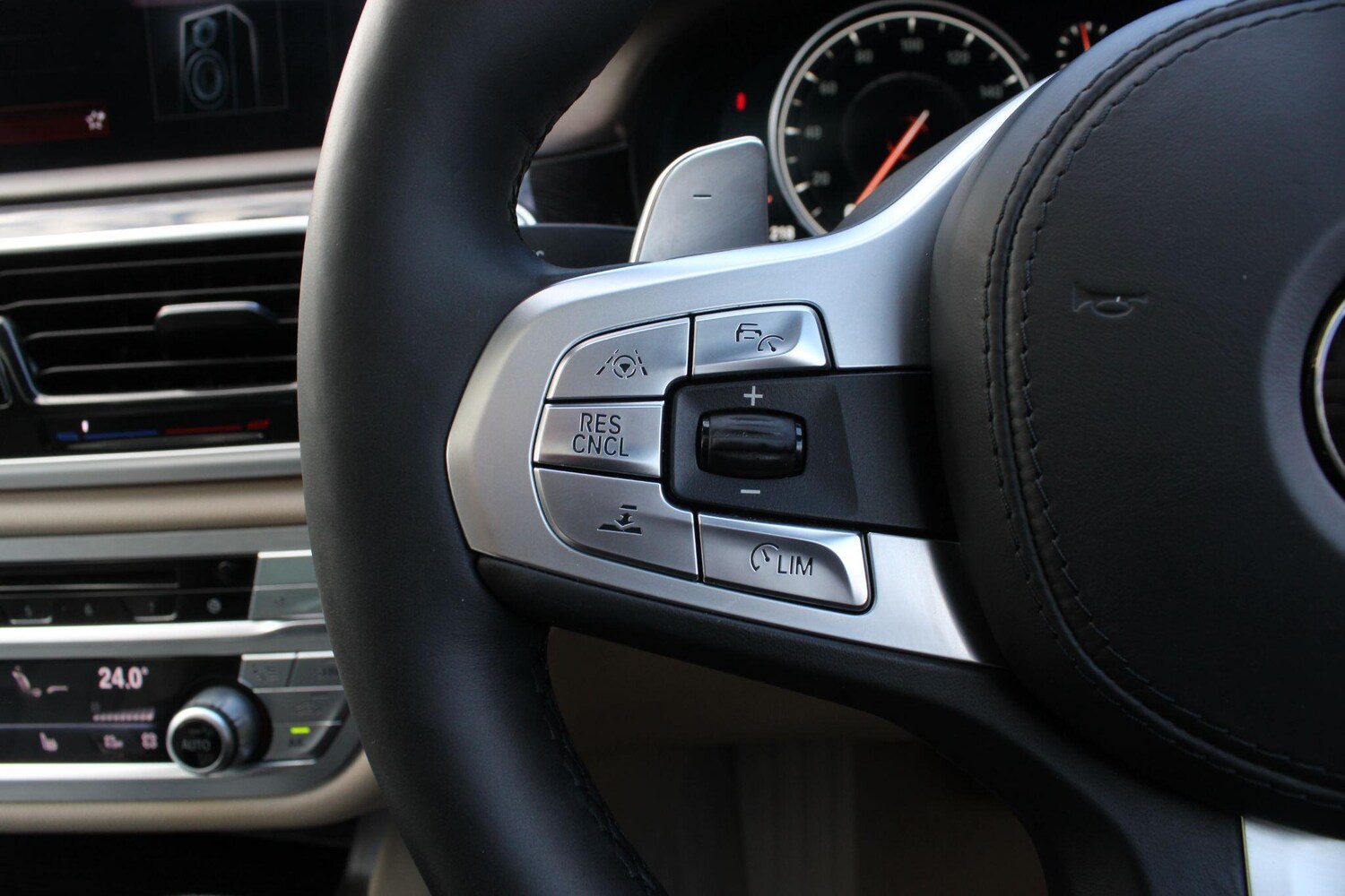 Used BMW 7 Series for sale - 76059310: Photo 31