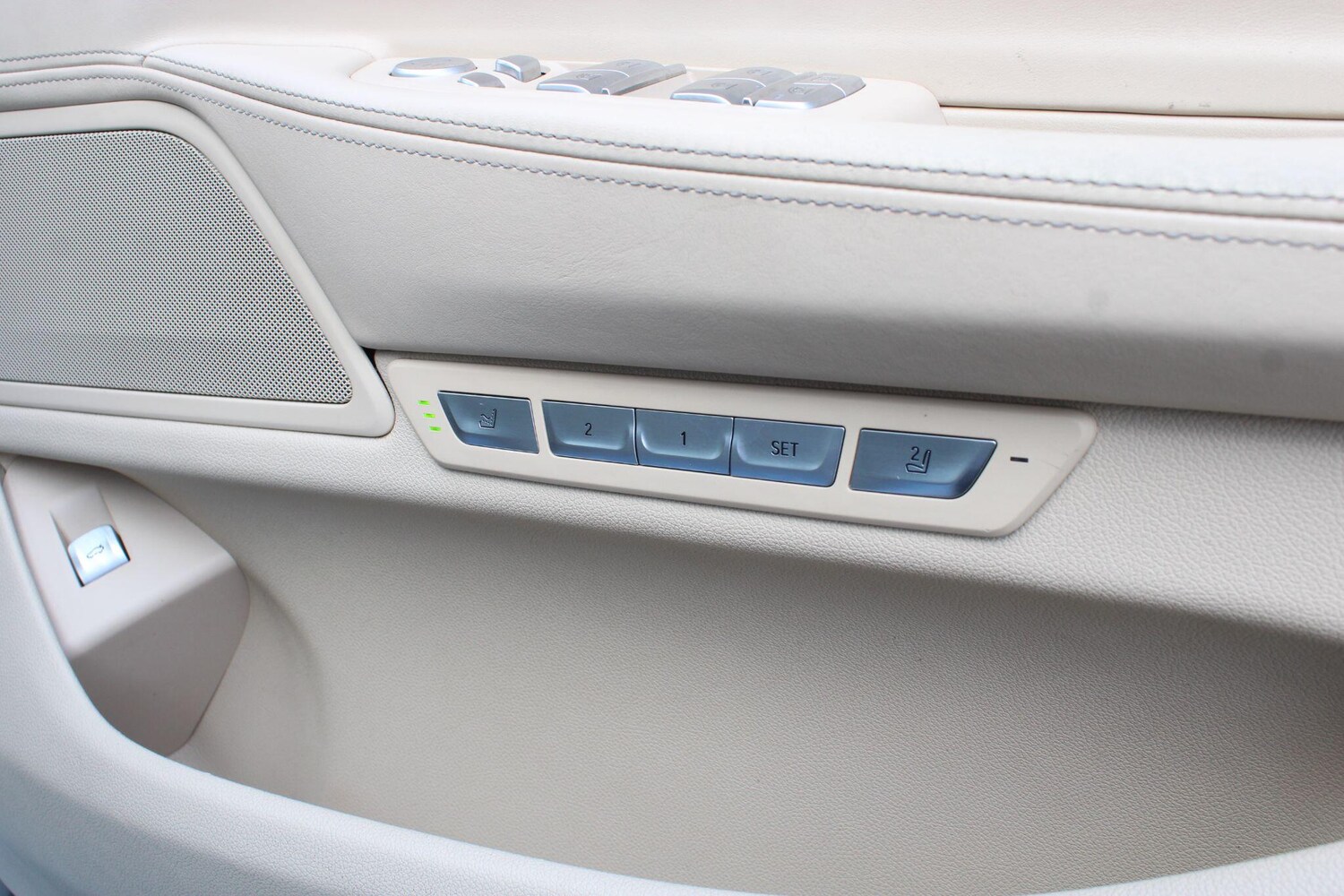 Used BMW 7 Series for sale - 76059310: Photo 32
