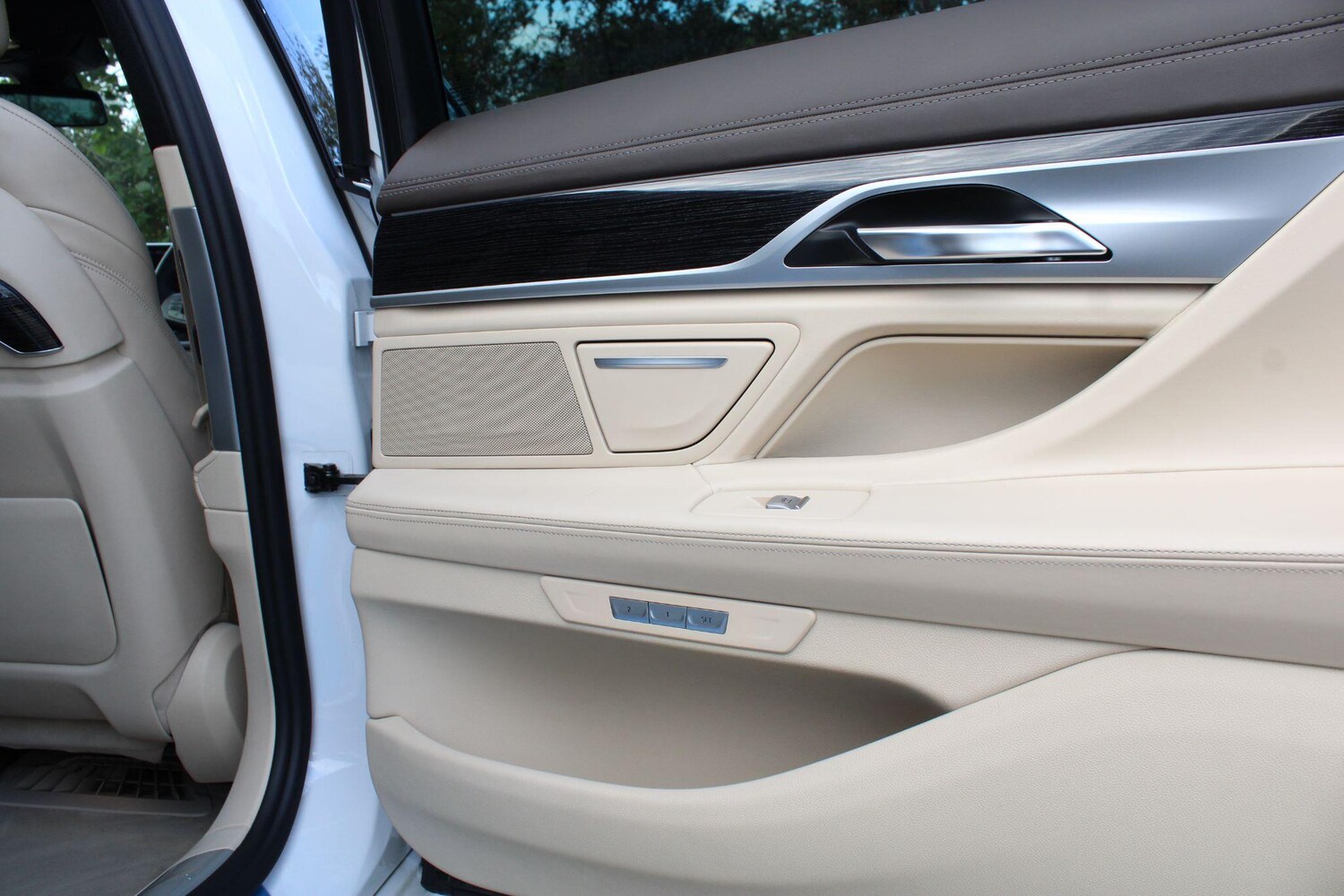 Used BMW 7 Series for sale - 76059310: Photo 36