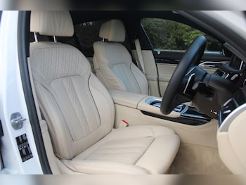 Used BMW 7 Series for sale - 76059310: Photo 4