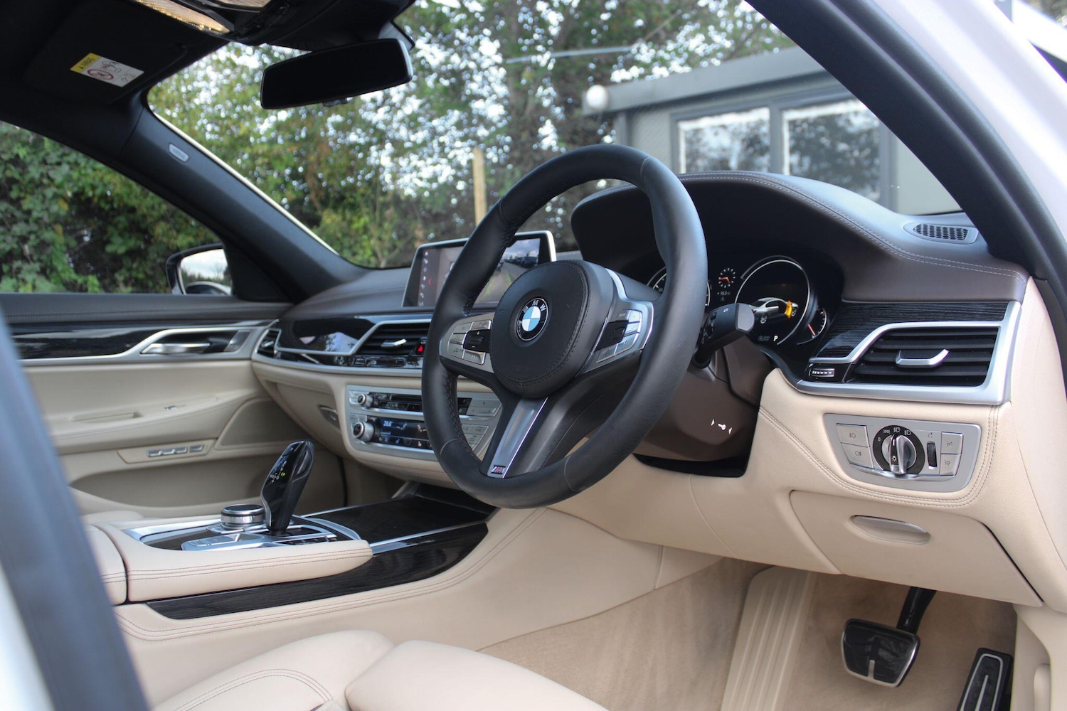Used BMW 7 Series for sale - 76059310: Photo 5