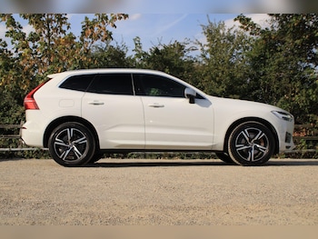 Used Volvo XC60 2018 for sale - 79521494: Photo