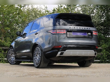Used Land Rover Discovery 2019 for sale - 78601825: Photo