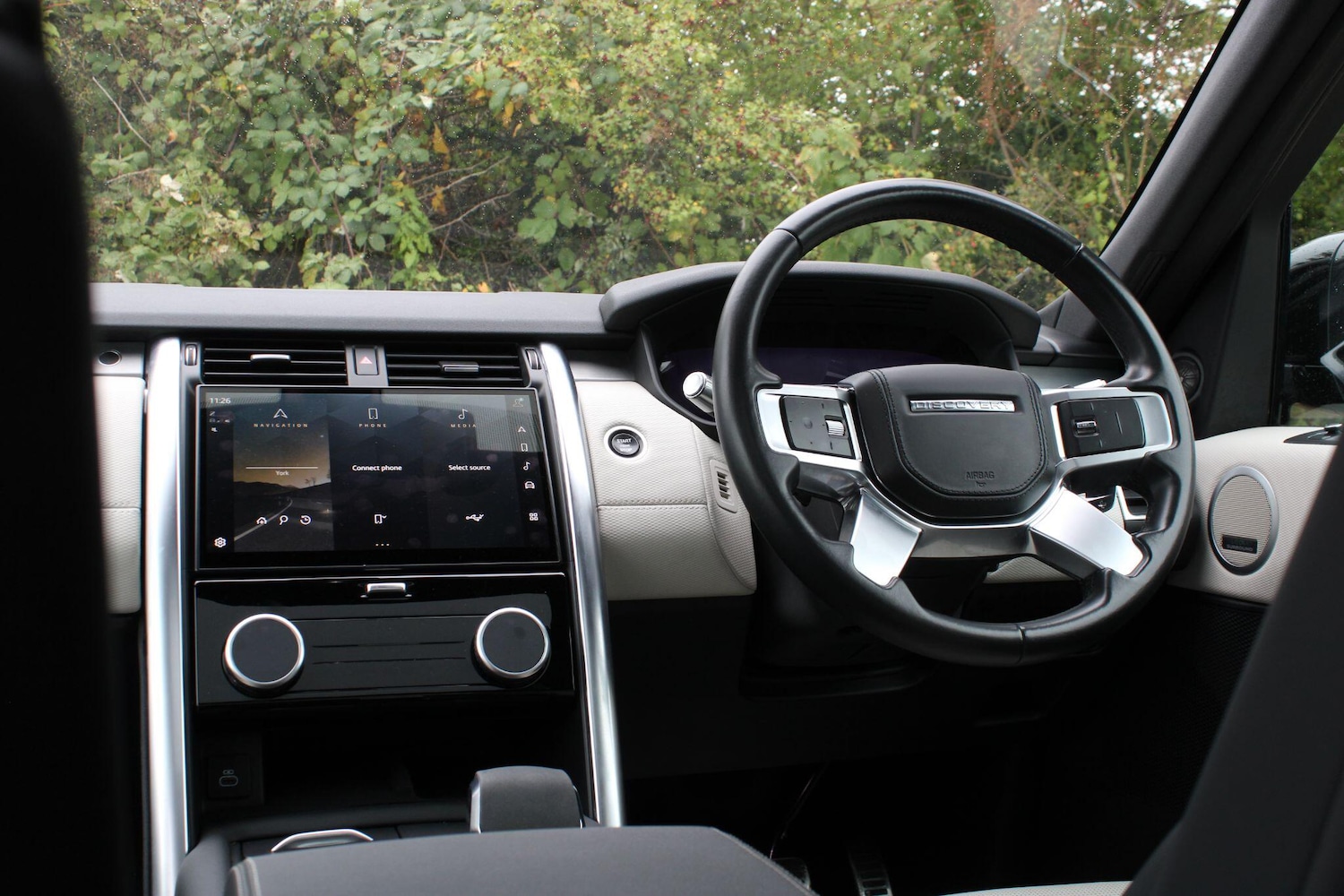 Used Land Rover Discovery 2022 for sale - 76991429: Photo 10