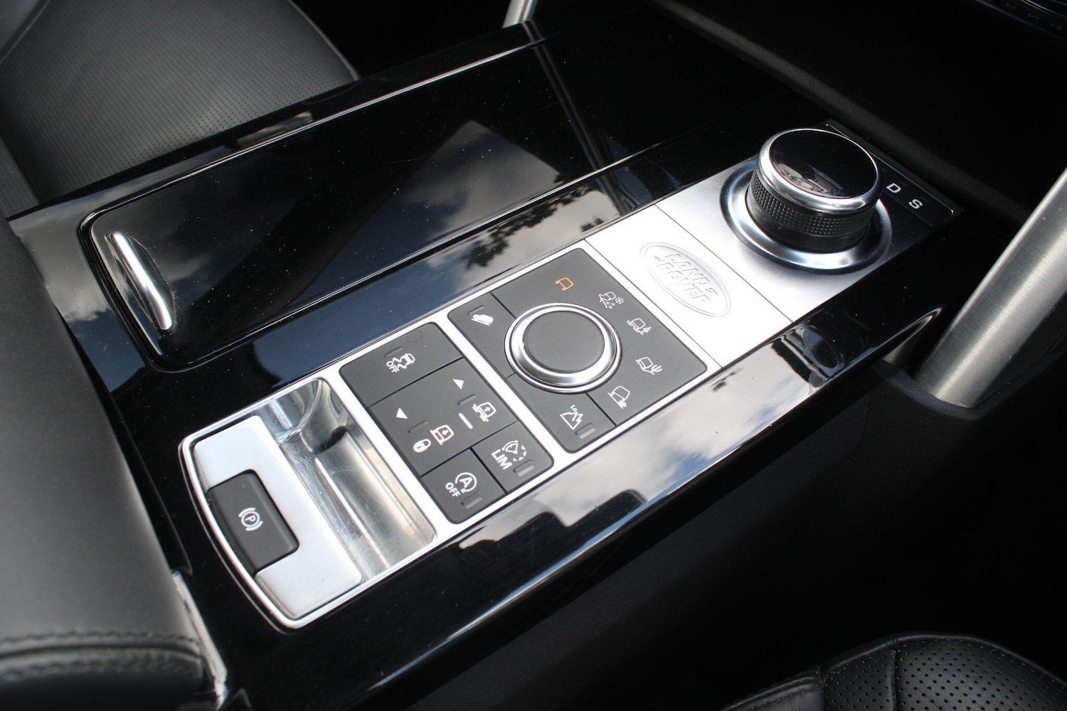 Vehicle 35