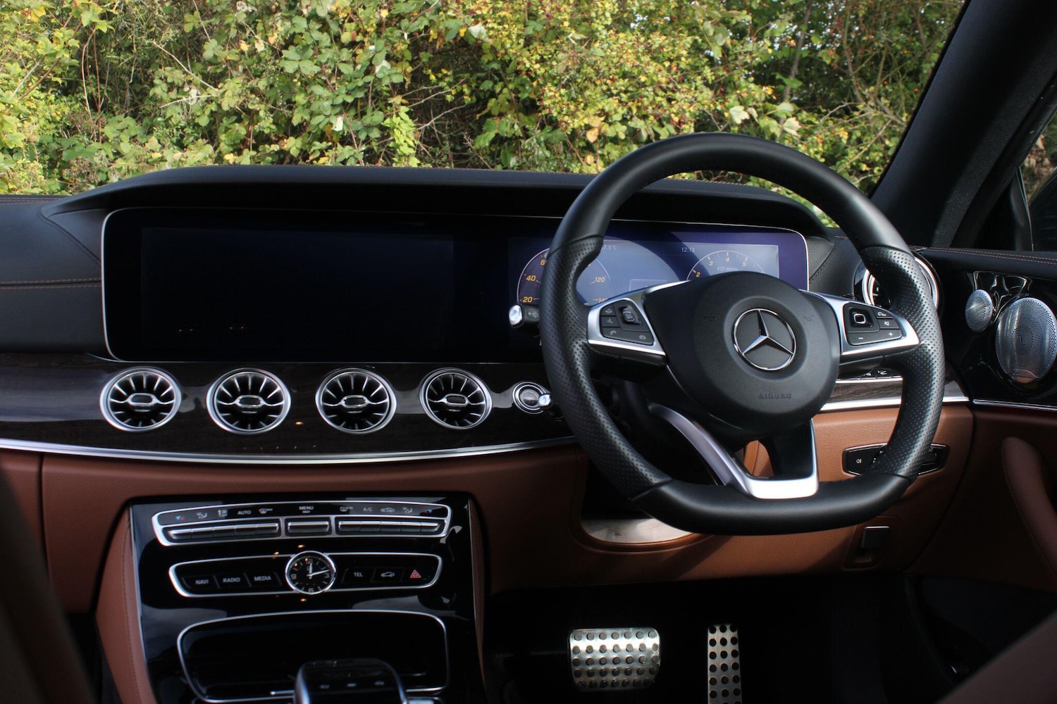 Used Mercedes-Benz E Class 2017 for sale - 76240087: Photo 12