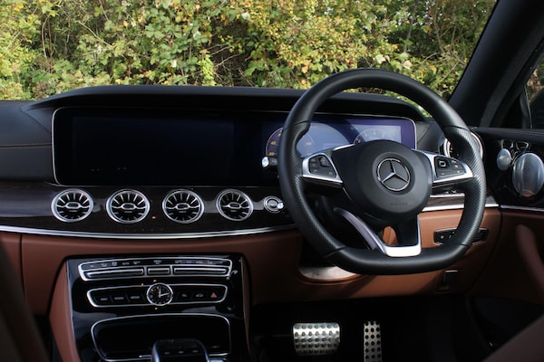 Used Mercedes-Benz E-Class 2017 for sale - 76240087: Photo 12