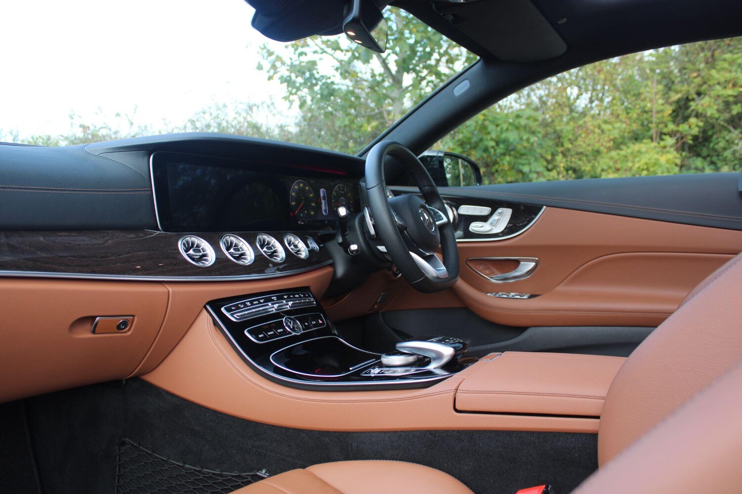 Used Mercedes-Benz E Class 2017 for sale - 76240087: Photo 21