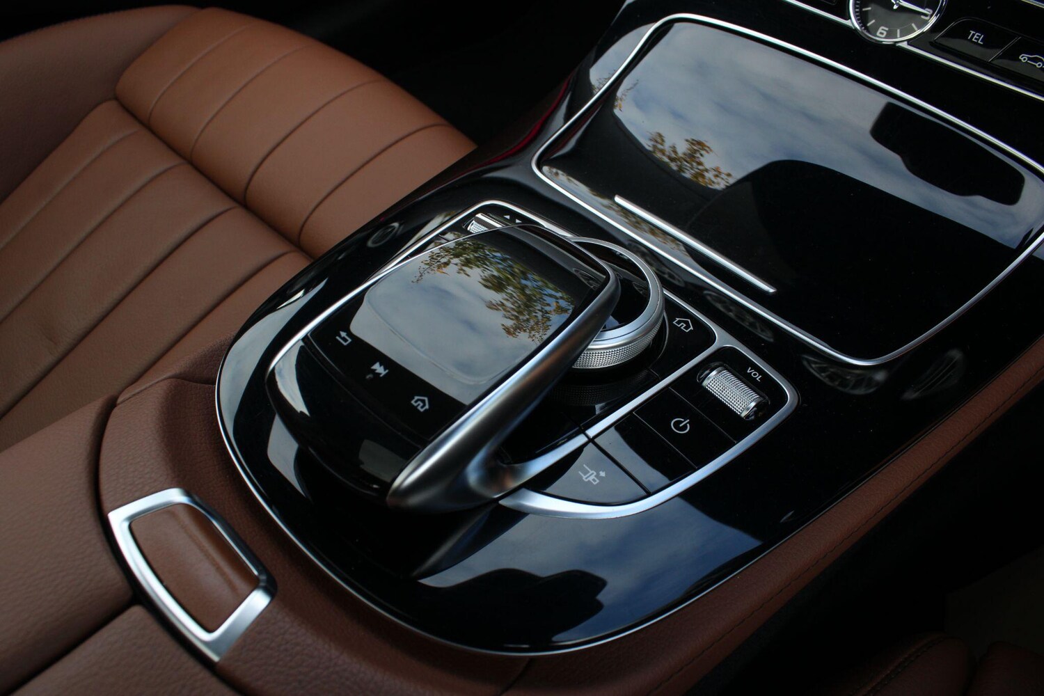 Used Mercedes-Benz E Class 2017 for sale - 76240087: Photo 25