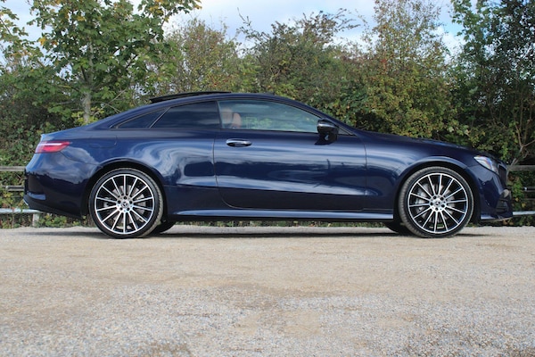 Used Mercedes-Benz E-Class 2017 for sale - 76240087: Photo 2