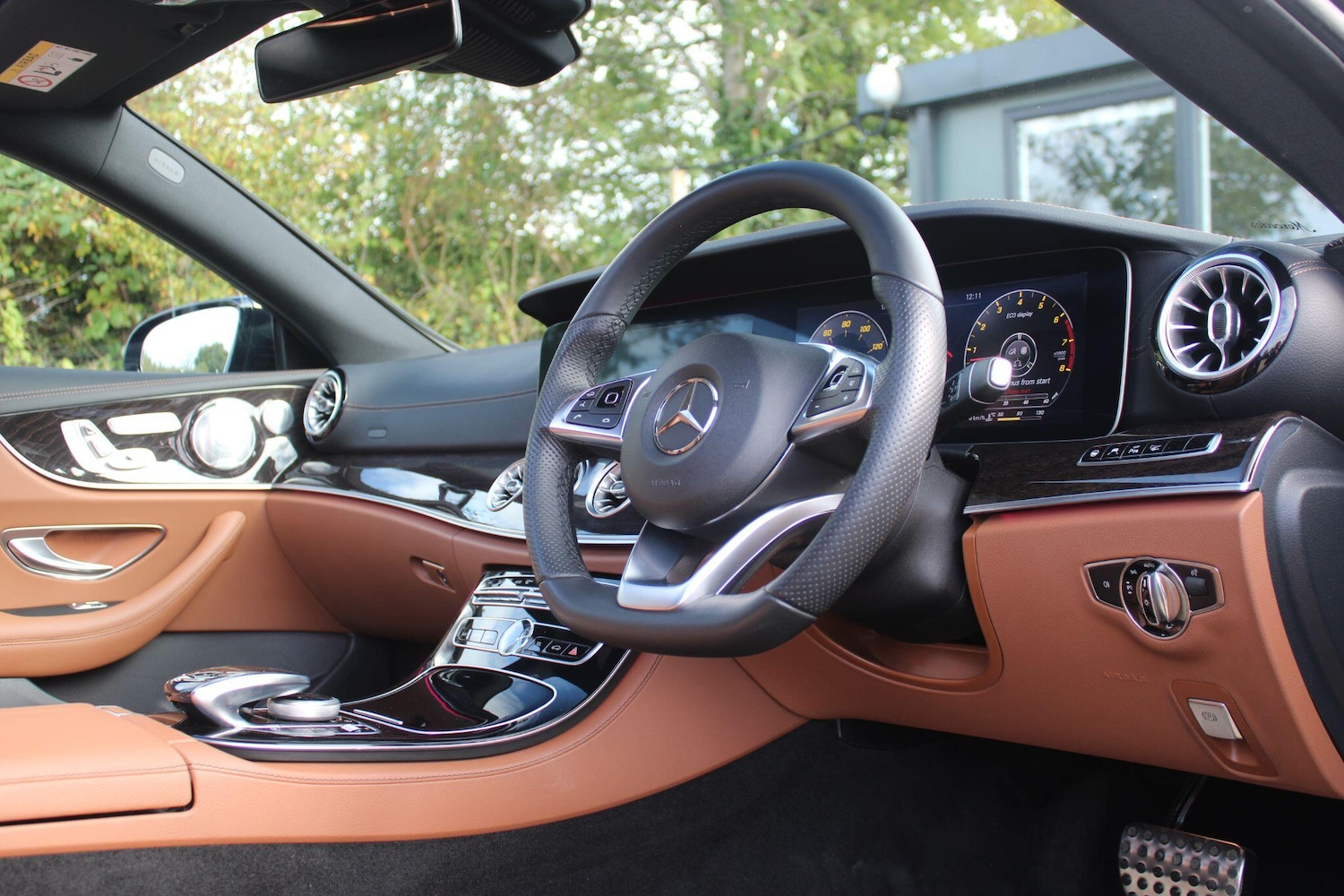 Used Mercedes-Benz E Class 2017 for sale - 76240087: Photo 5